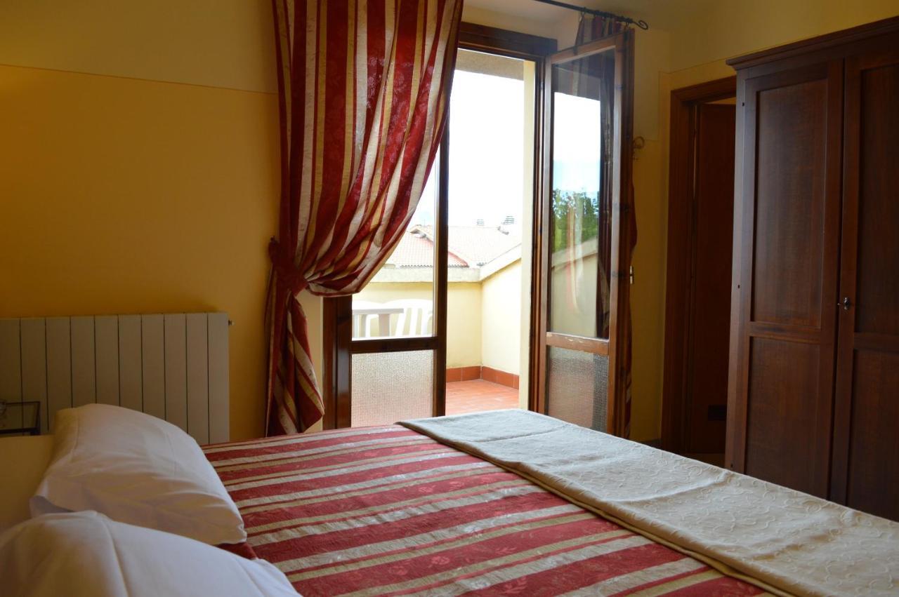 Le Volpaie Hotell San Gimignano Rum bild